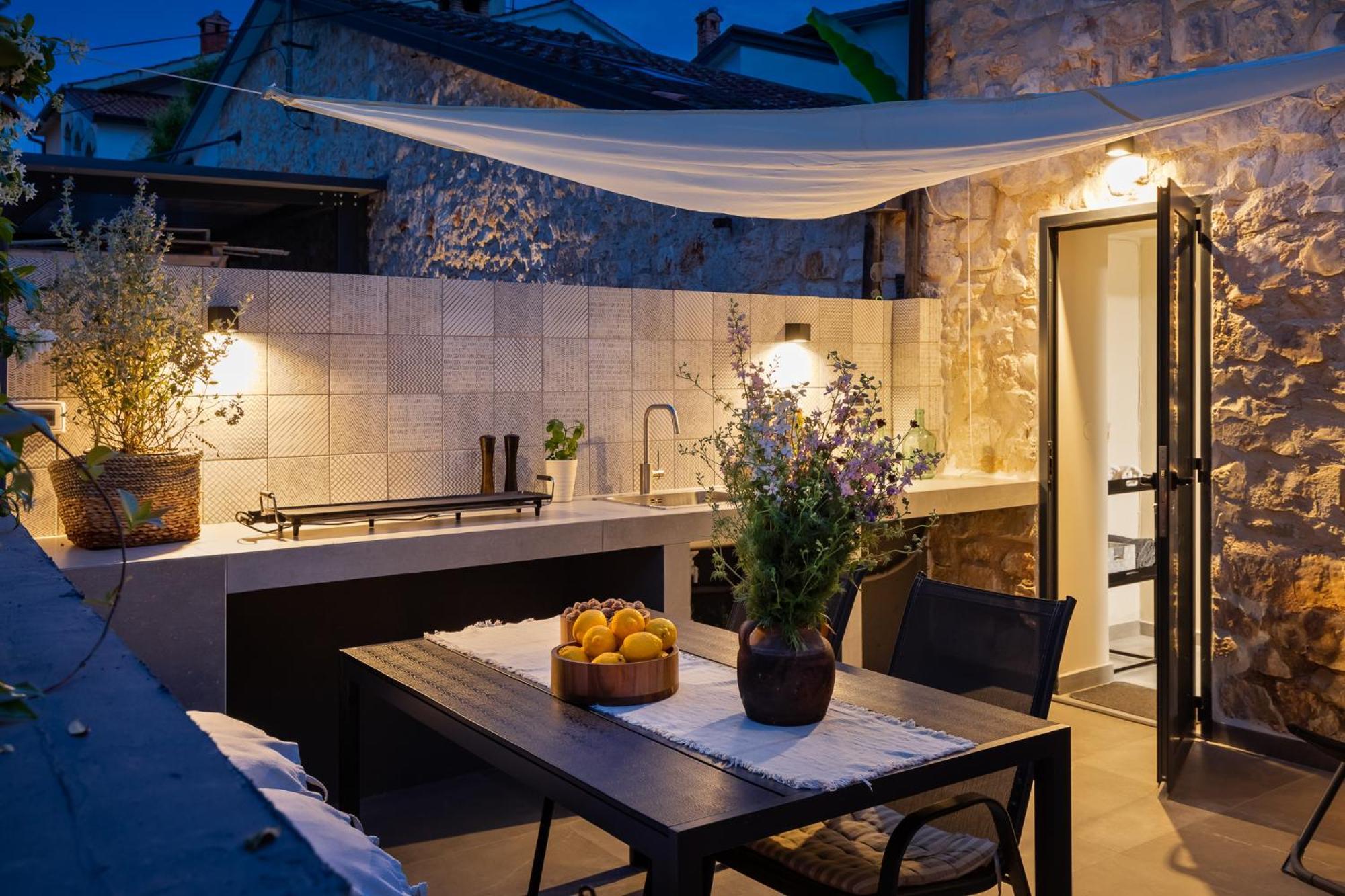 Grota Premium & * Porec