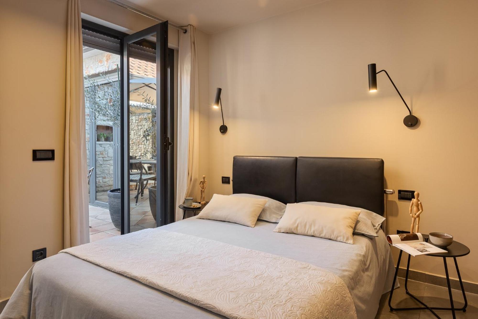 Grota Premium & * Porec