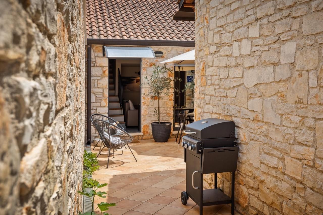 Apartment Grota Premium &