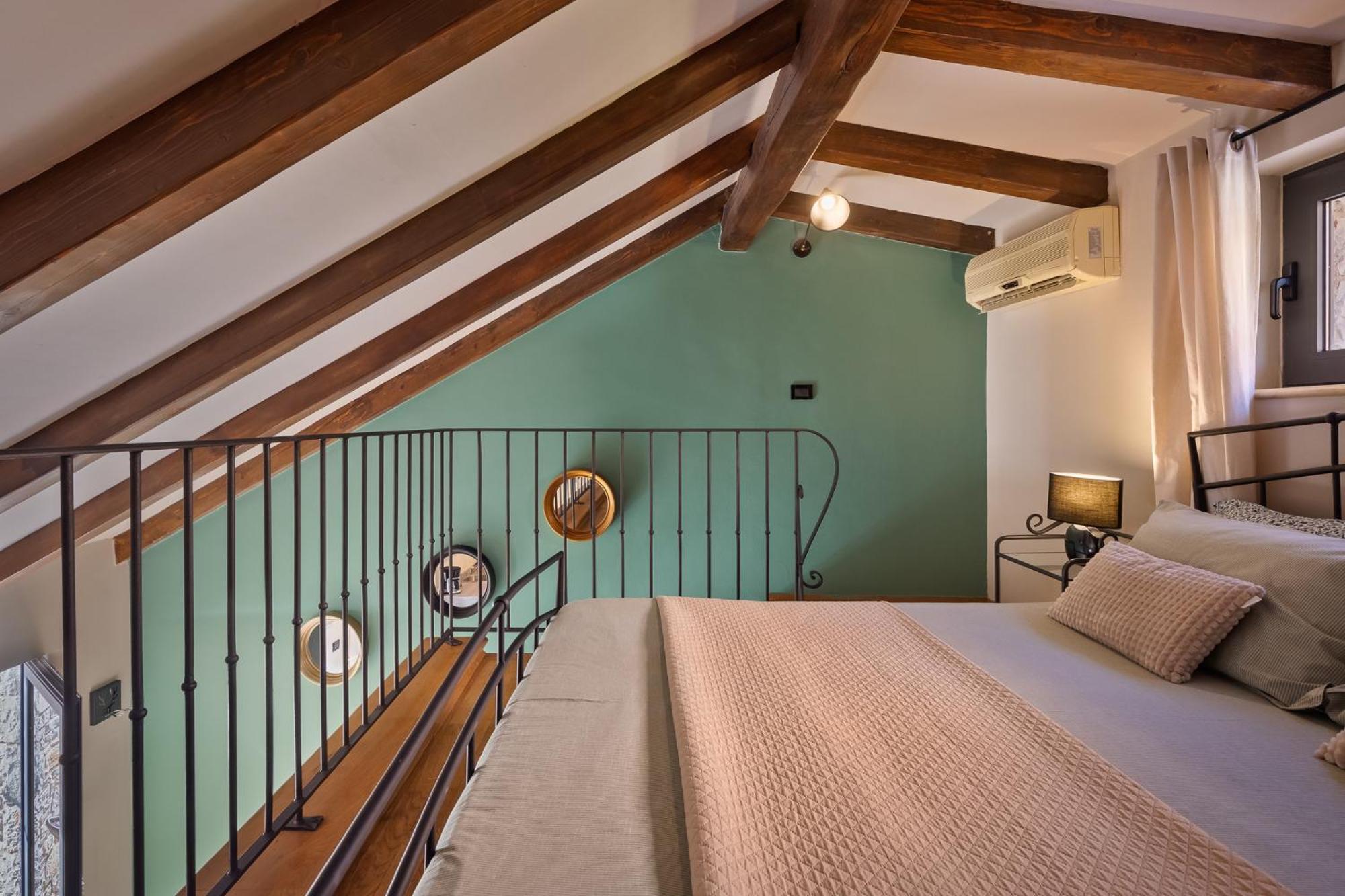 Apartment Grota Premium &